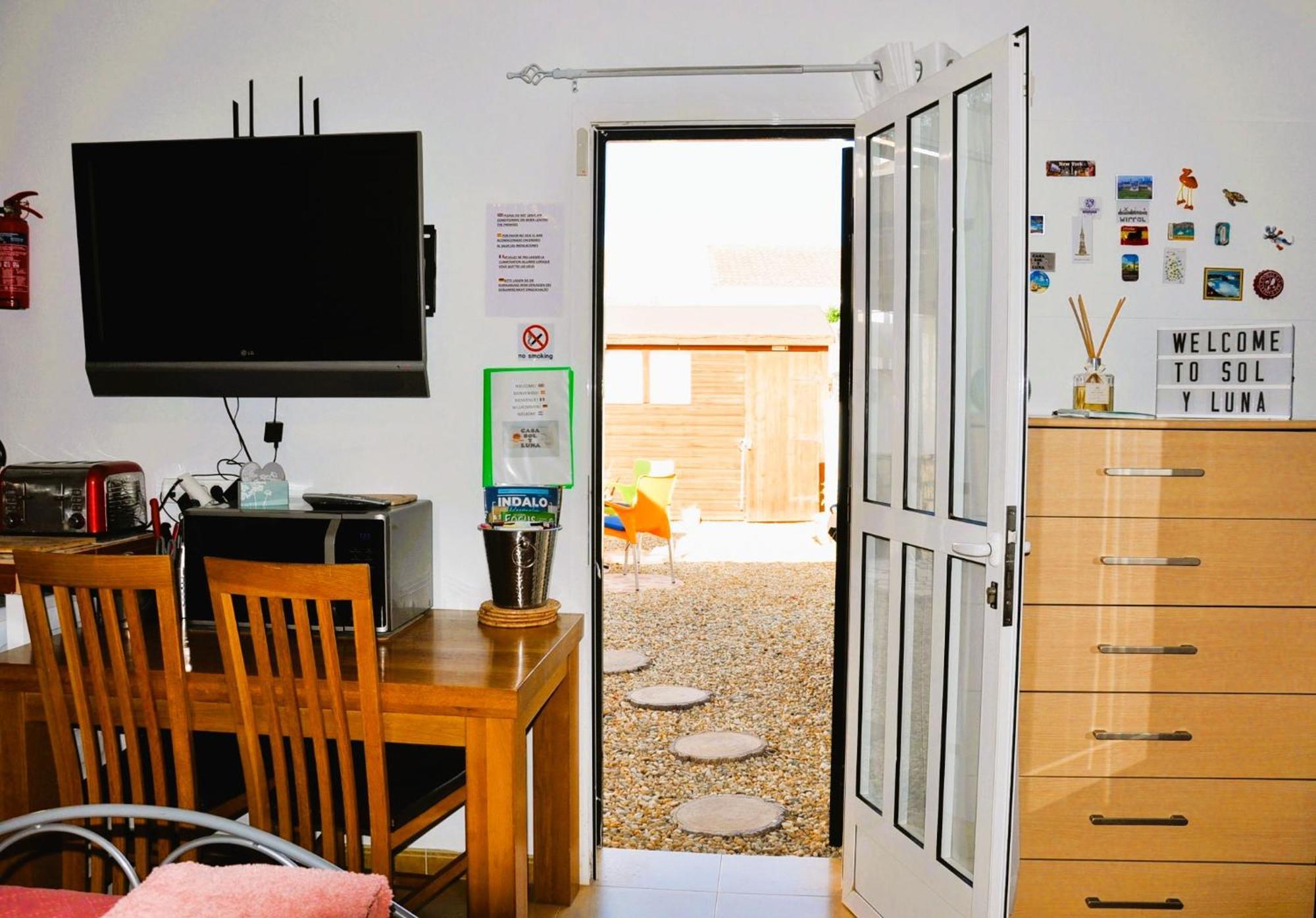 Casa Sol Y Luna Arboleas Екстериор снимка